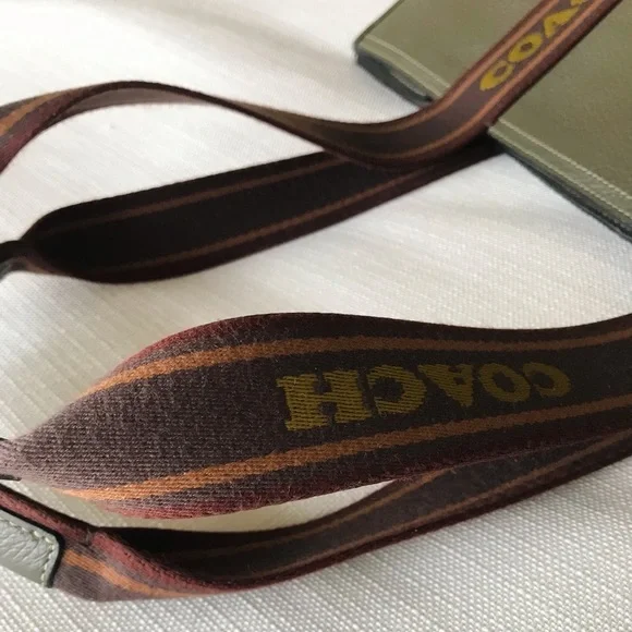 Coach Large Smith Leather Tote Purse in Olive Green, With Scarf - Picture 14 of 16